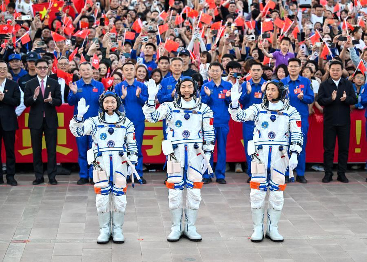 Shenzhou-23 Mürettebatı Uzay Testlerini Tamamladı