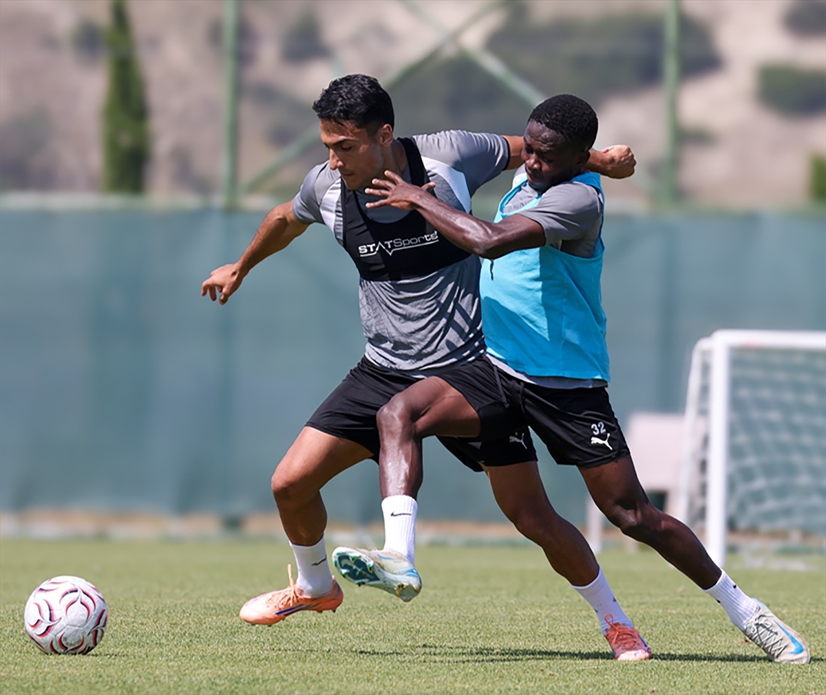 Alanyaspor Burdur\'da Kamp Yapıyor