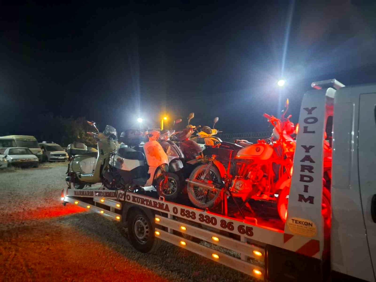 Datça\'da Plakasız Motosiklet Denetimi