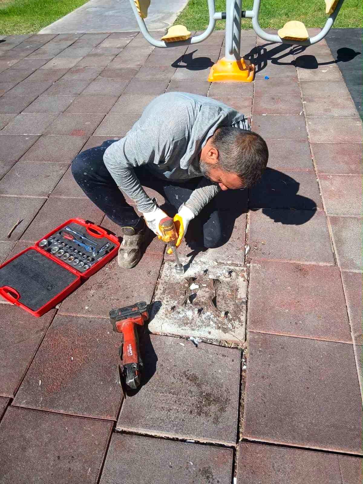Didim Belediyesi\'nden, ortak yaşam alanlarında bakım çalışması