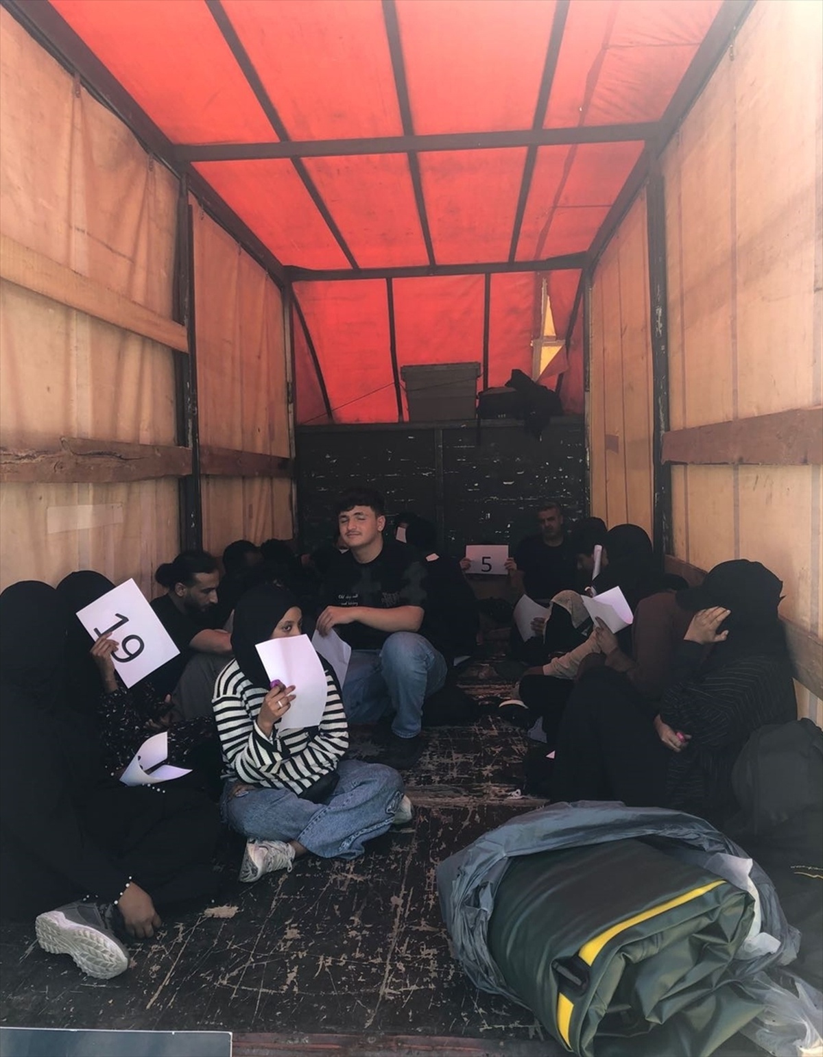 Uzunköprü\'de 20 Düzensiz Göçmen Yakalandı