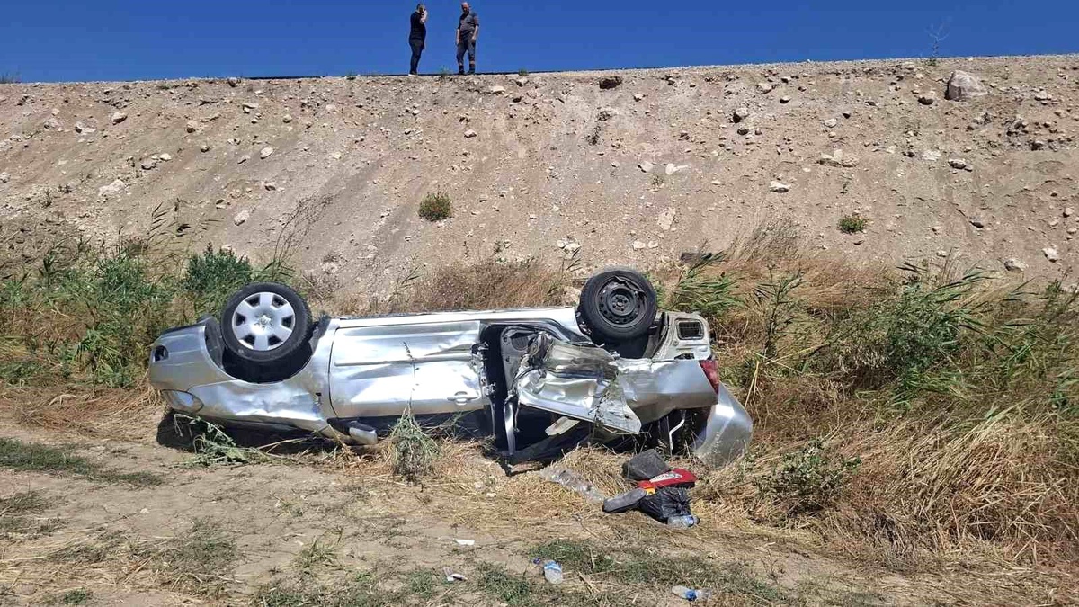 Kütahya\'da Trafik Kazası: 3 Yaralı