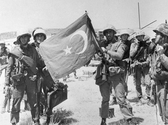 Kıbrıs Barış Harekâtı'nın 52. yıl dönümünde Yunanistan'dan küstah tehdit: Yunan Silahlı Kuvvetleri için Kıbrıs yakındır