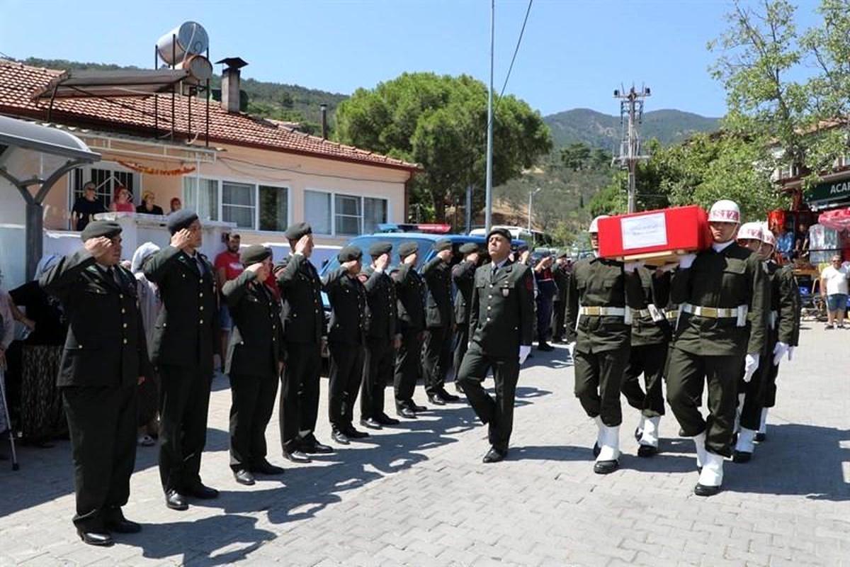 Kıbrıs Gazisi Murat Doğan son yolculuğuna uğurlandı