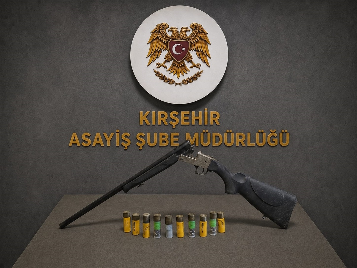 Kırşehir\'de Ruhsatsız Silah Operasyonu