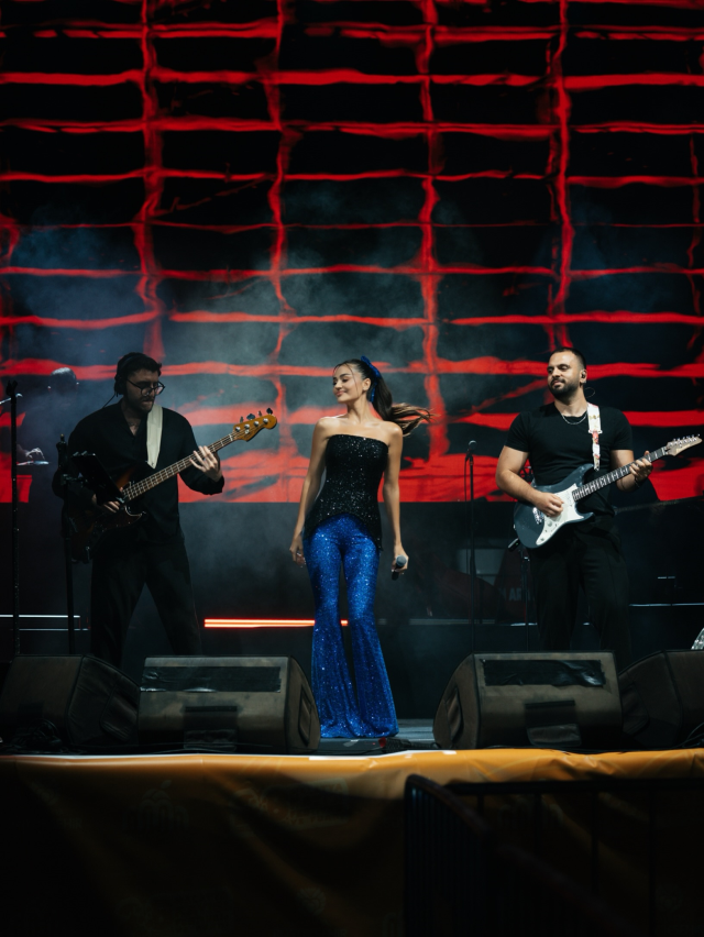 Konser alanını gören Elif Buse Doğan şoke oldu: Millet nerede?