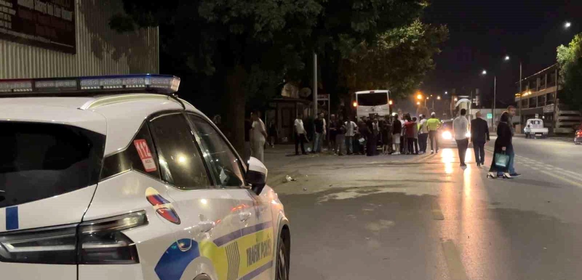 Sakarya\'da Trafik Kazası: 2 Motosiklet Sürücüsü Ağır Yaralı