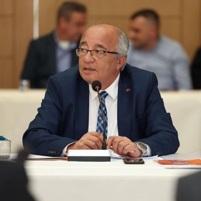 Şile Belediyesi Başkanvekili Terzi CHP'den istifa etti