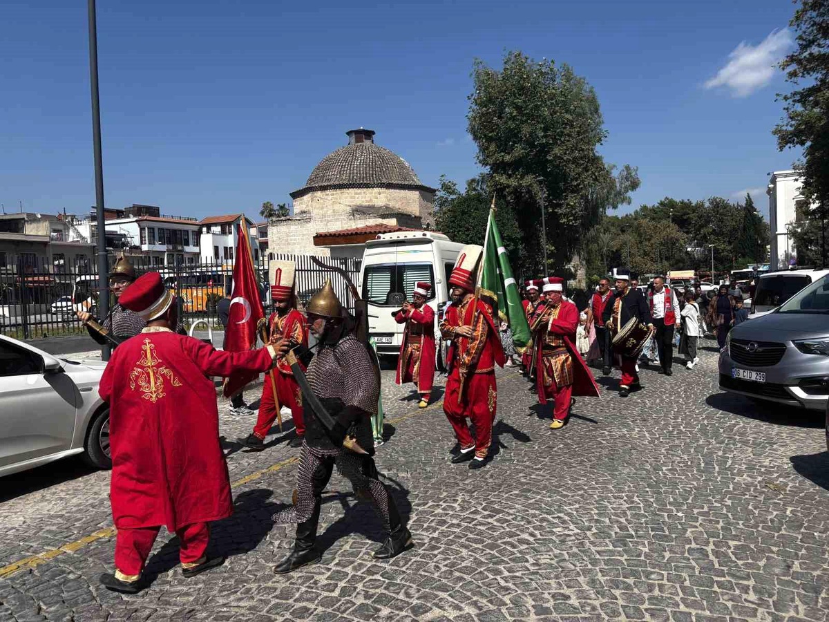 Adana\'da Toplu Sünnet Şöleni
