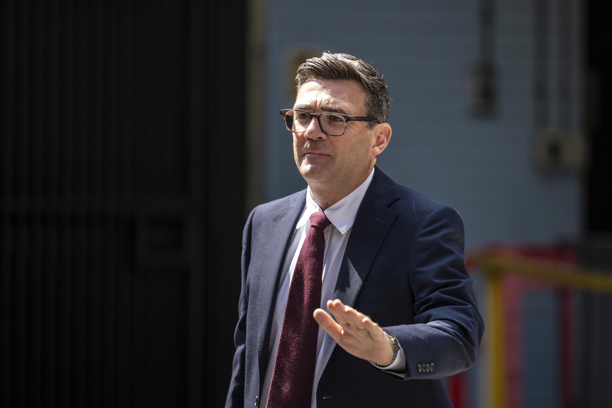 Trump ve Burnham\'ın İlk Görüşmesi