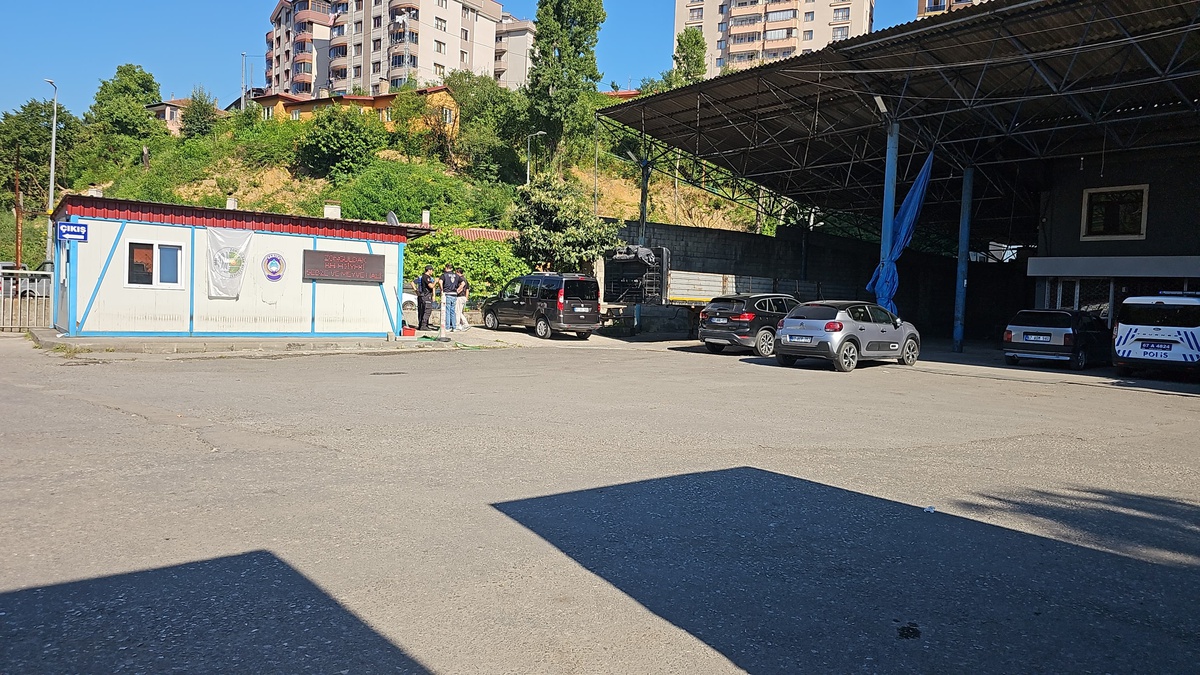 Zonguldak\'ta Zabıta Memuruna Silahlı Saldırı