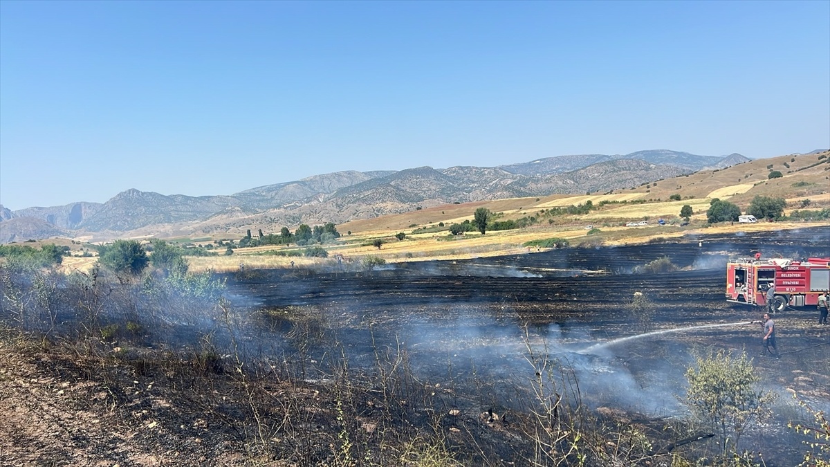 Yozgat\'ta Anız Yangını Söndürüldü