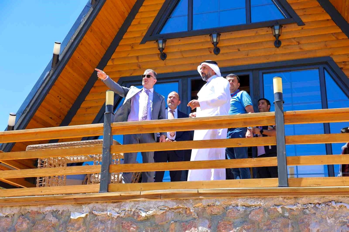 Bahreynli Turistler Bayburt\'u Ziyaret Etti