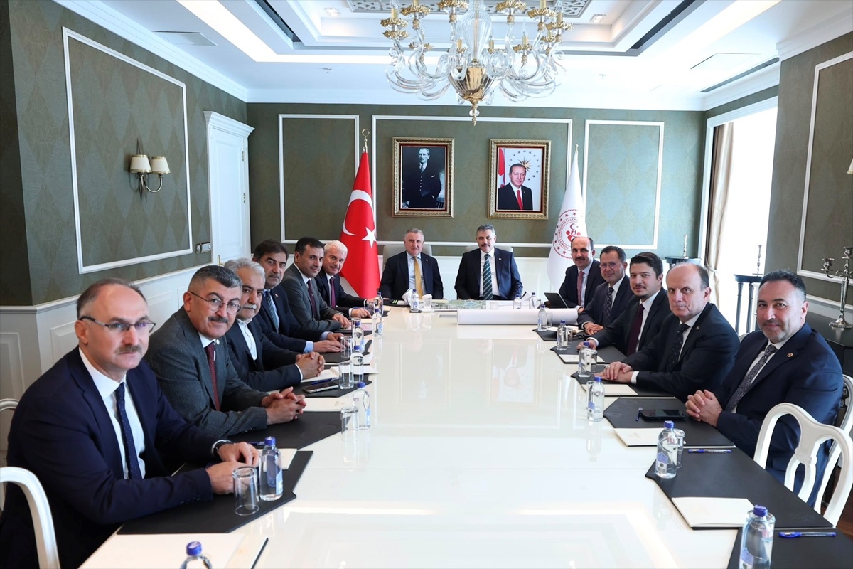 Gençlik ve Spor Bakanı Konya Yatırımlarını Değerlendirdi