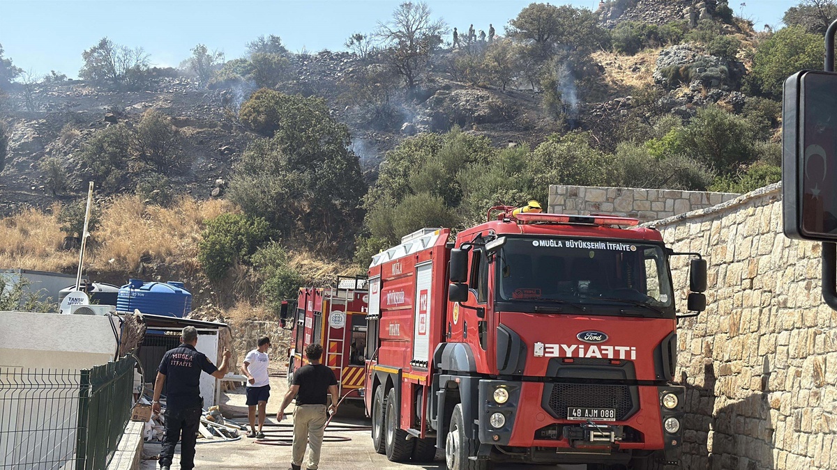 Bodrum\'da Yangın Kontrol Altında