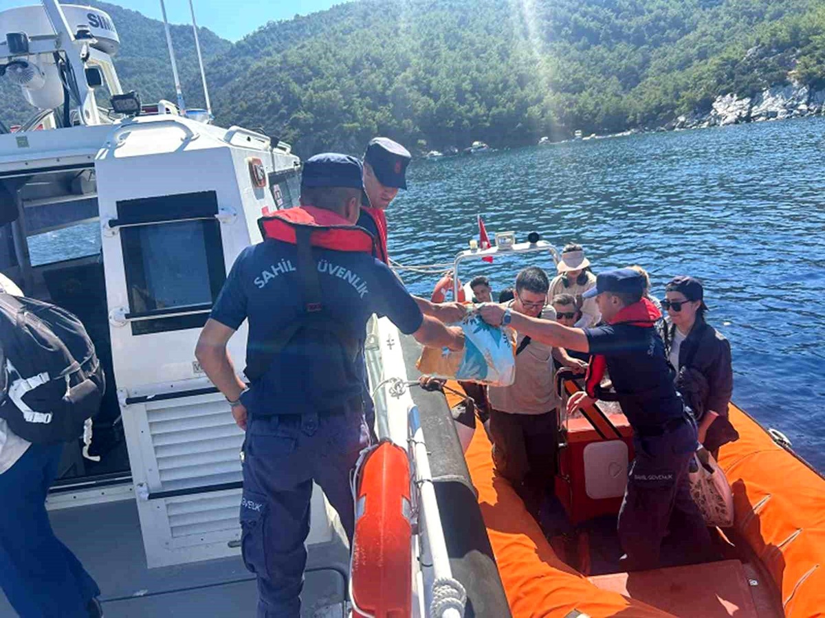 Datça\'da 19 Düzensiz Göçmen Yakalandı