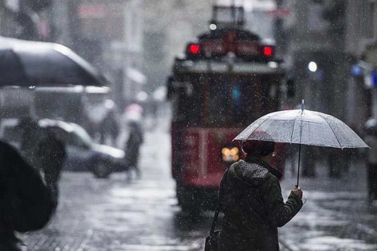 Valilik uyardı! İstanbul\'a 5 günlük kış geliyor: Hava buz kesecek