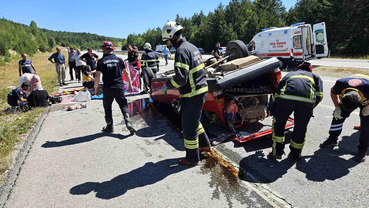 Kastamonu\'da Takla Atan Otomobilde 3 Yaralı