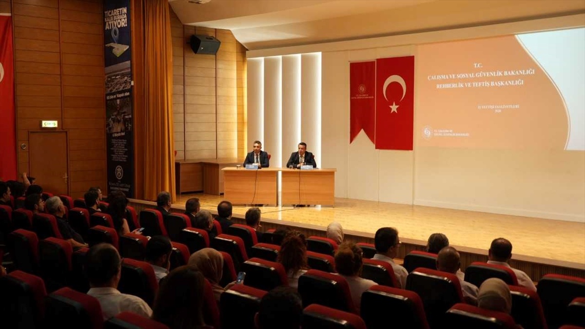 İş Teftişi Bilgilendirme Toplantısı Konya\'da yapıldı