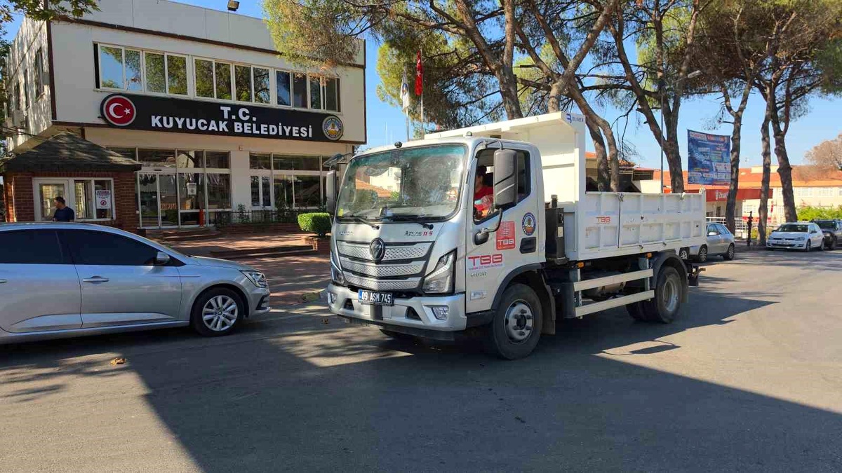 Kuyucak\'ta üstyapı çalışmaları sürüyor