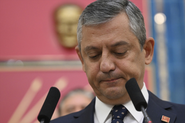 Özgür Özel ile yeni partiye geçecek vekiller belli oldu! İşte isim isim o liste