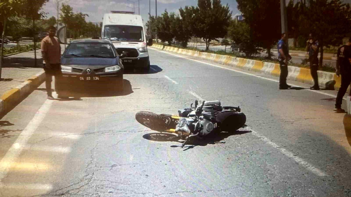 Patnos'ta Motosiklet Kazası: Sürücü Yaralı