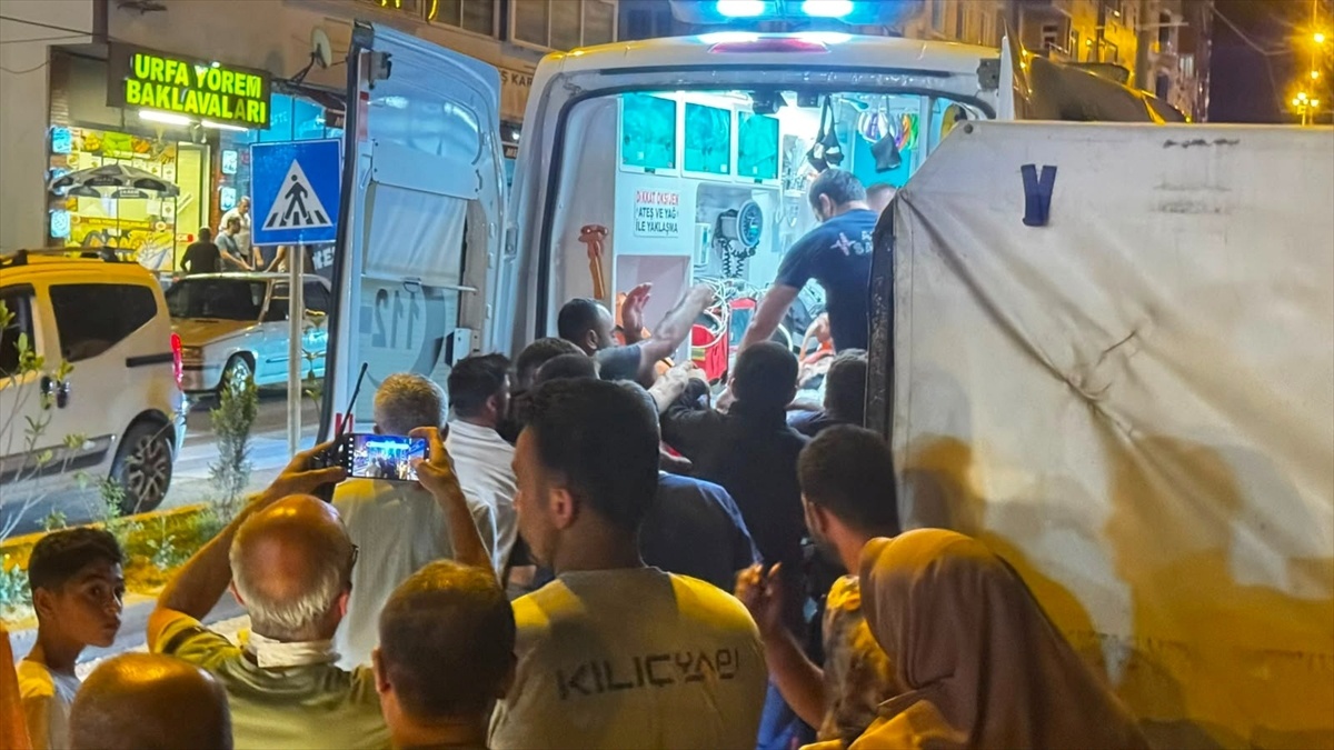 Boyabat\'ta Bıçaklı Saldırı: Bir Ölü, Bir Gözaltı