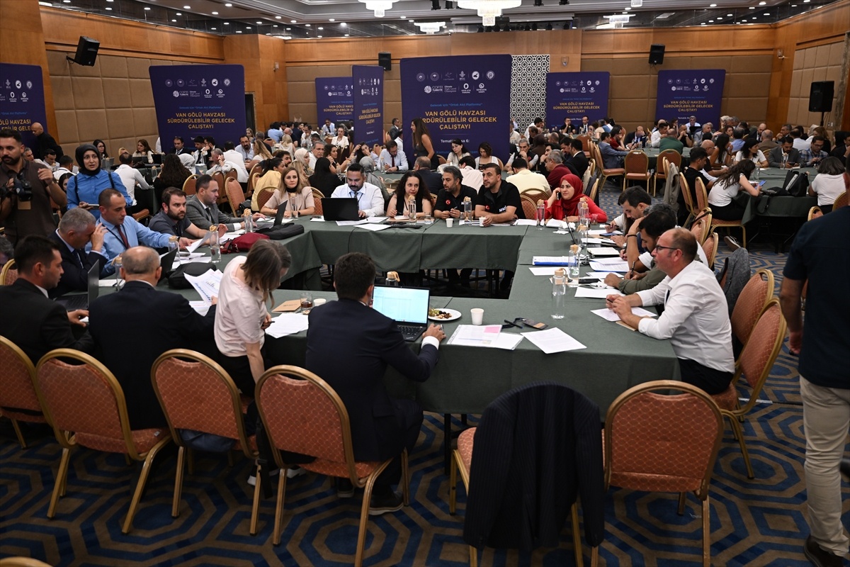 Tarım ve Orman Bakanı Yumaklı "Van Gölü Havzası Sürdürülebilir Gelecek Çalıştayı"nda konuştu Açıklaması