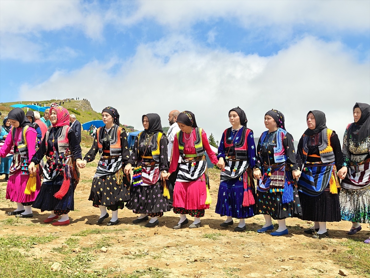 Karakısrak Yayla Şenliği Coşkuyla Kutlandı