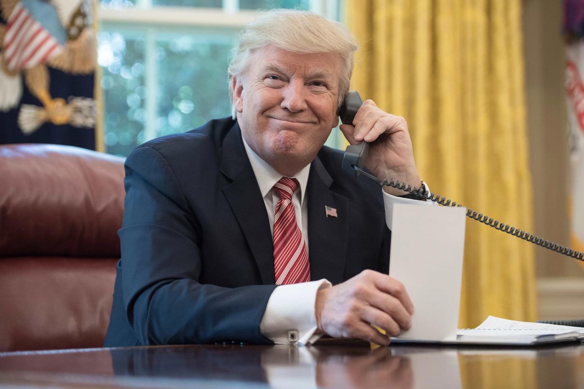 İngiltere\'nin yeni Başbakanı Burnham ilk Trump\'la görüştü! Telefonda İran sözü