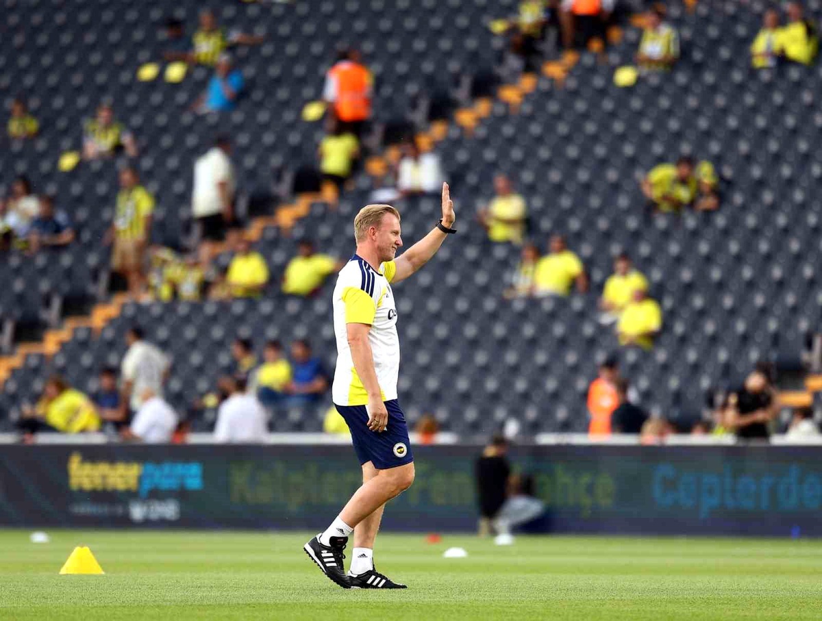 Fenerbahçe, Gornik Zabrze ile Beraber Başladı