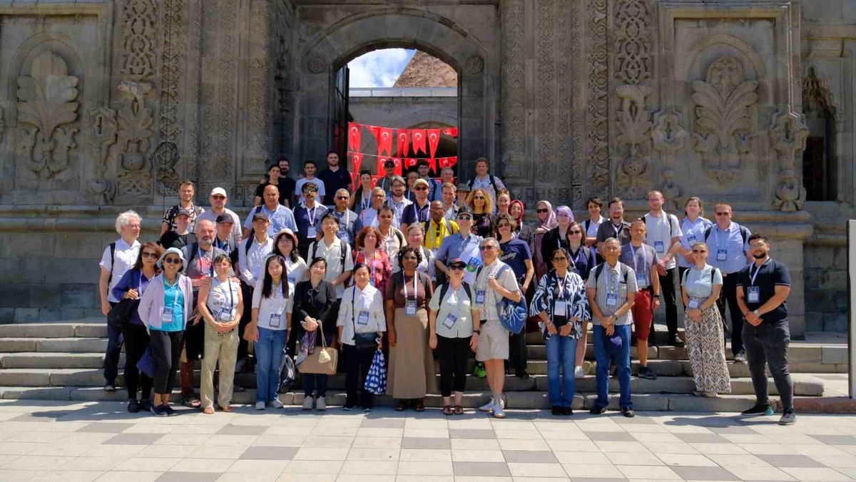 Kimya Eğitiminde Uluslararası Zirve Erzurum\'da Gerçekleşti
