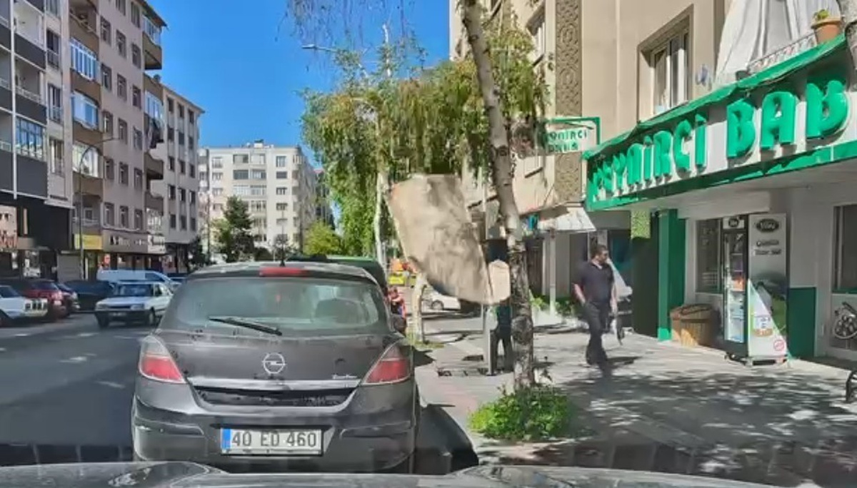 Halı Düşmesi Kadın Yaraladı