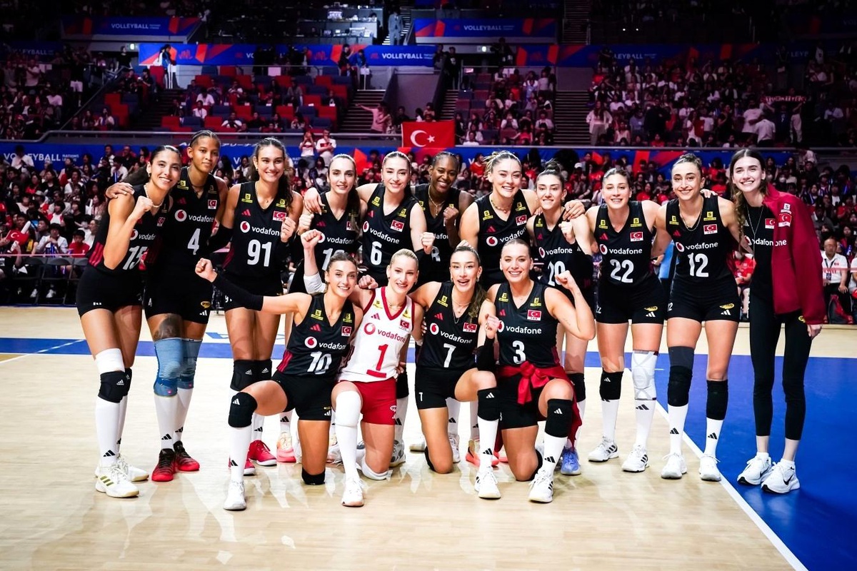 A Milli Kadın Voleybol Takımı Çeyrek Finalde