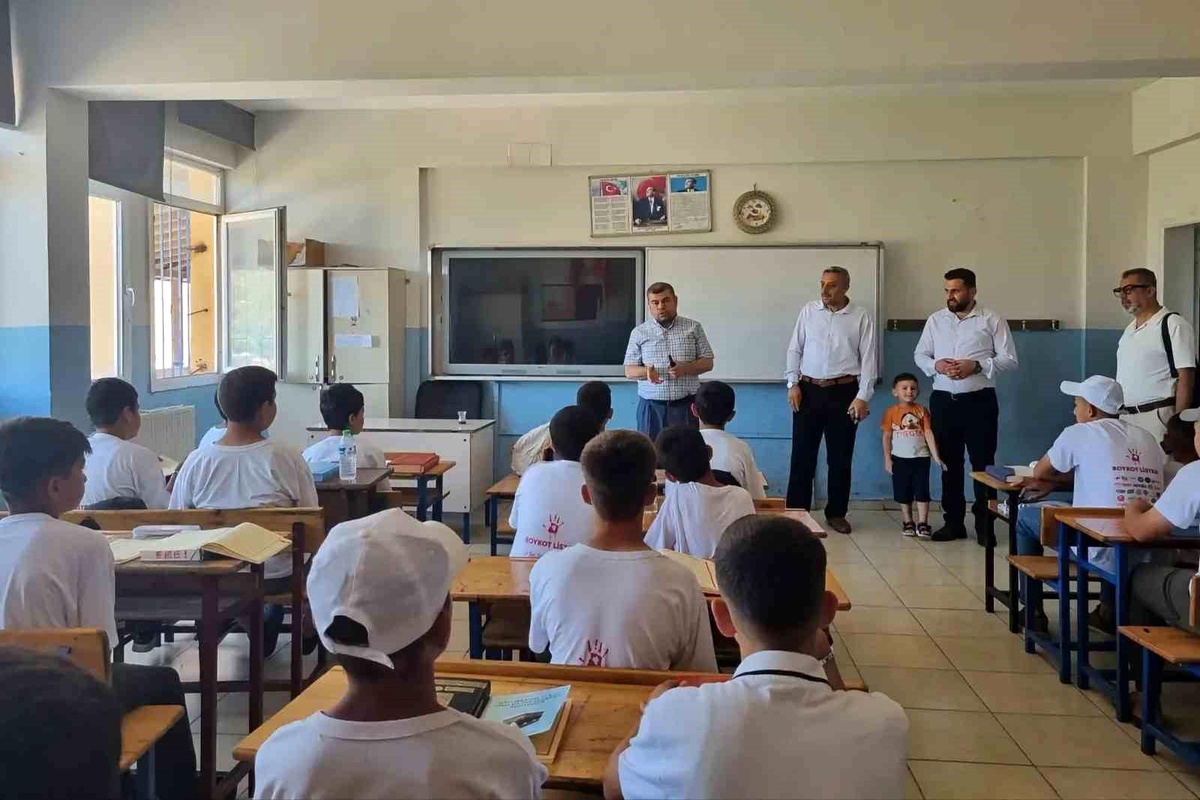 Müftü Şafak\'tan Kur\'an Kursu Ziyareti
