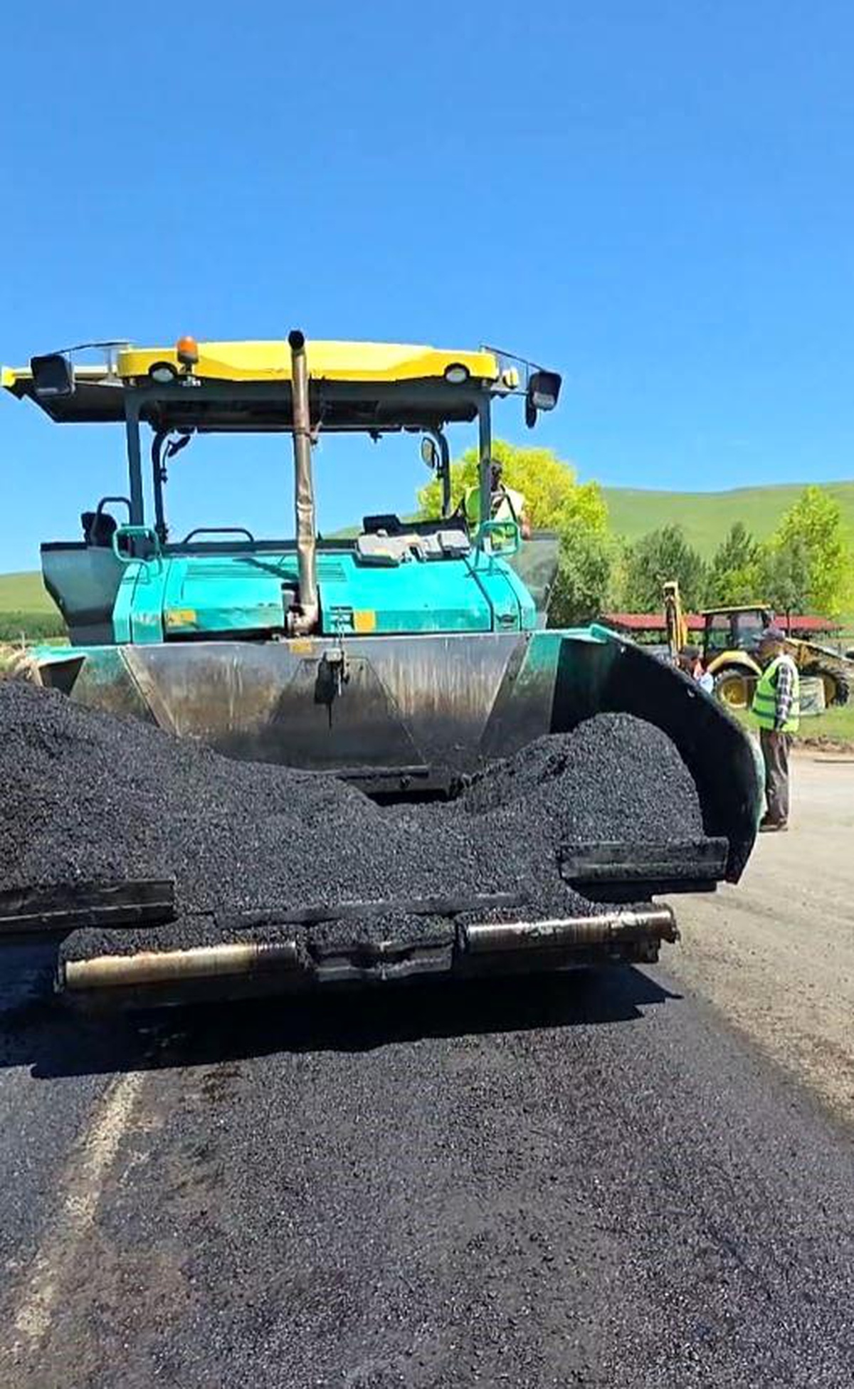 Ardahan\'da sıcak asfalt seferberliği