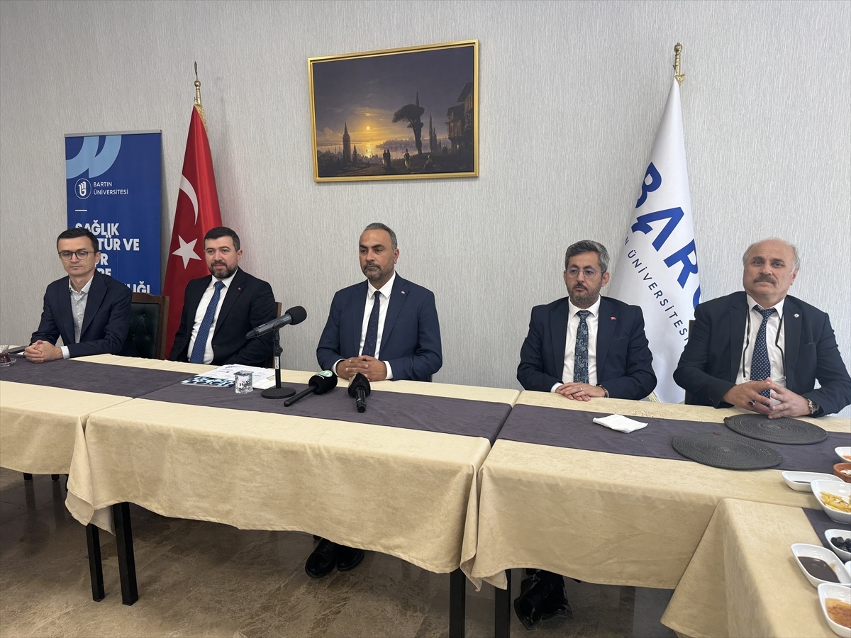 Bartın Üniversitesi\'nde Basın Bayramı Kutlandı