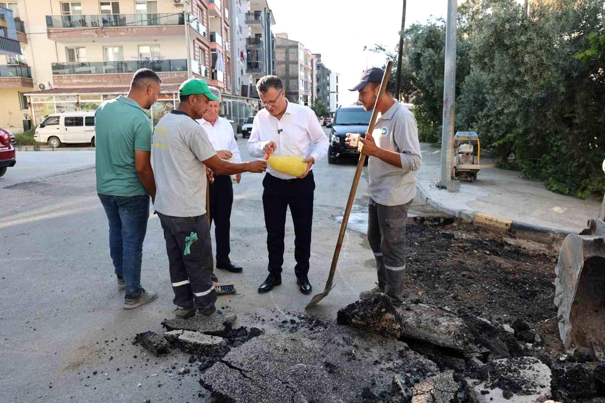Başkan Öküzcüoğlu\'ndan babasının tarifiyle işçilere serin mola