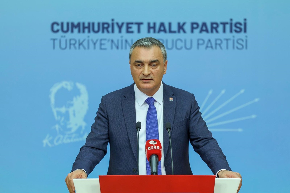 CHP\'de Görevden Almalar ve Yeni Atamalar