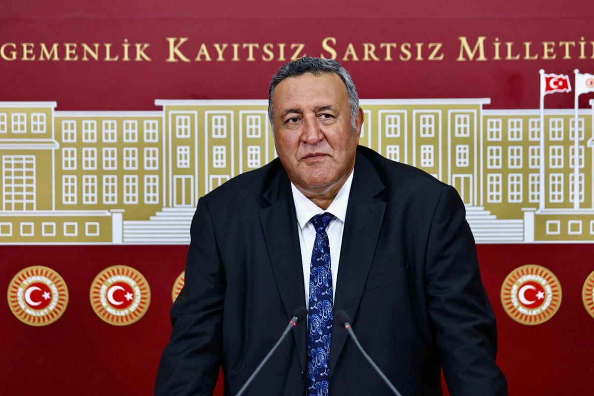 CHP\'li Gürer: Atatürk\'ün partisinde kalmaya devam edeceğim