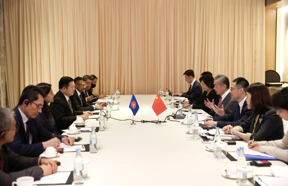 Çin, ASEAN İşbirliğini Güçlendirmeye Hazır