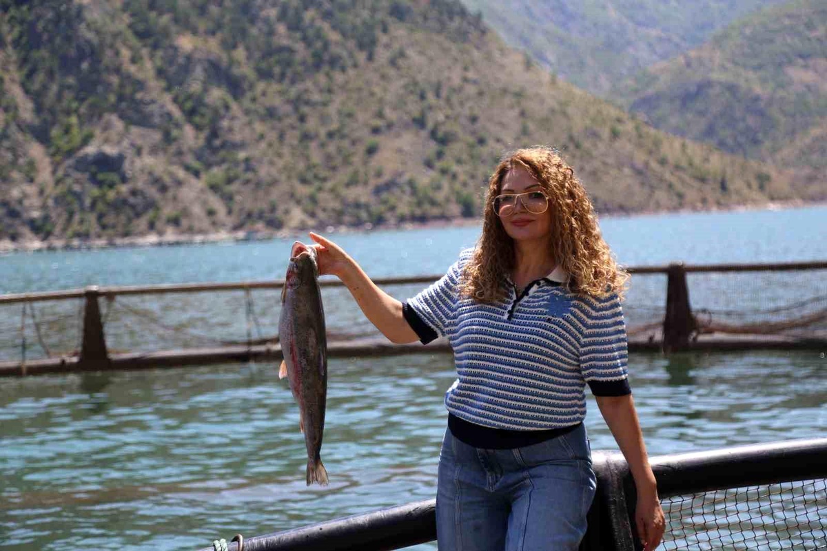 Eray Şeker\'in Somon Üretimi