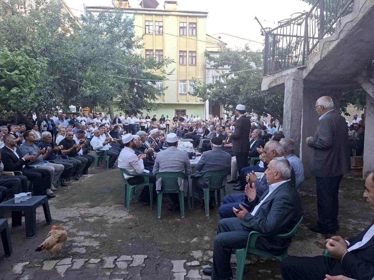 Bitlis\'te iki aile arasındaki husumet barışla sona erdi