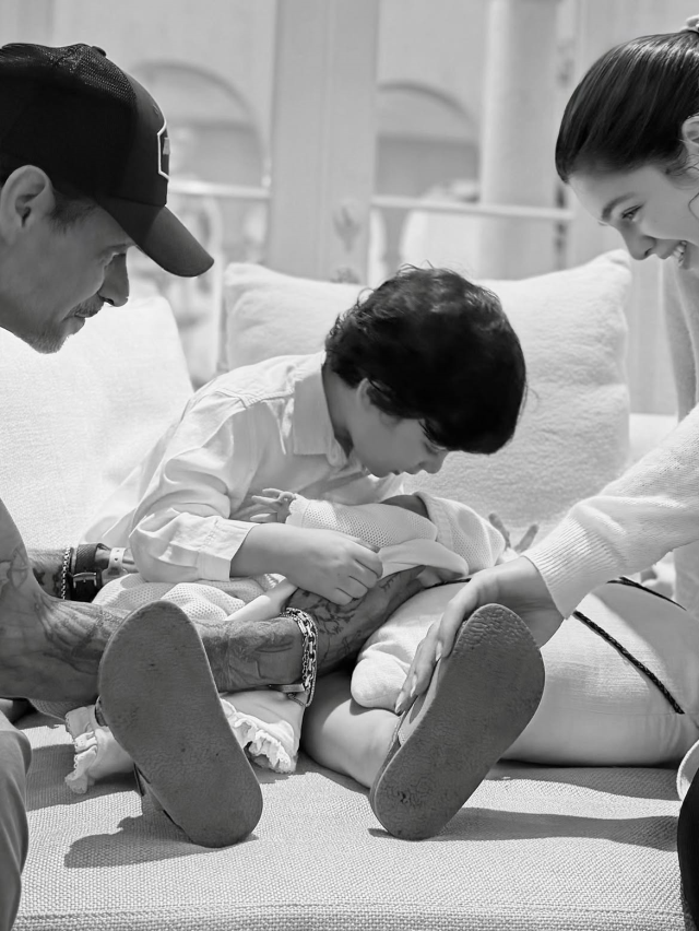 Jennifer Lopez’in eski eşi Marc Anthony, kendisinden 30 yaş küçük eşiyle ikinci çocuğunu kucağına aldı