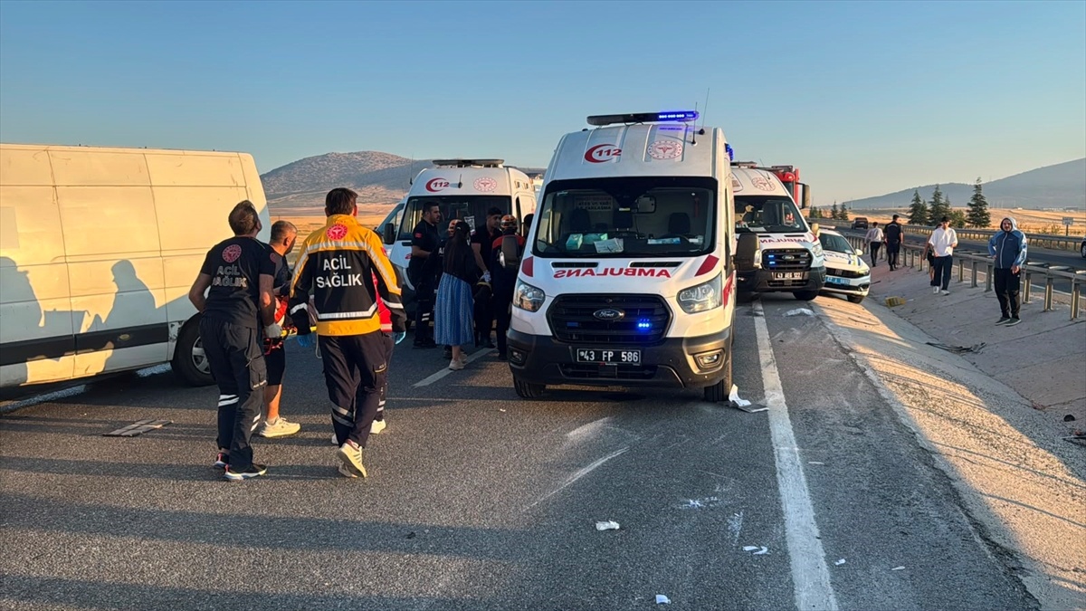 Kütahya\'da Otobüs Kazası: 21 Yaralı Taburcu Oldu