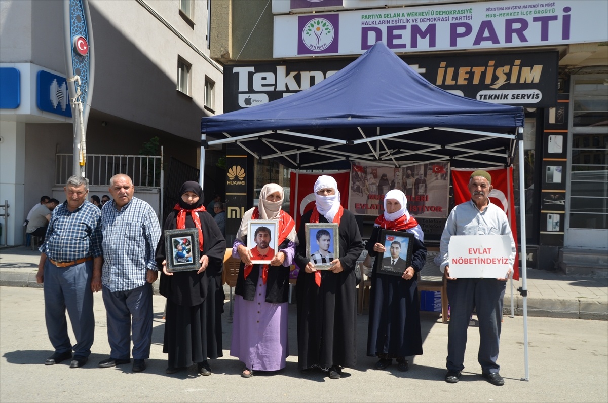 Muş\'ta Kaçırılan Çocuklar için Eylem