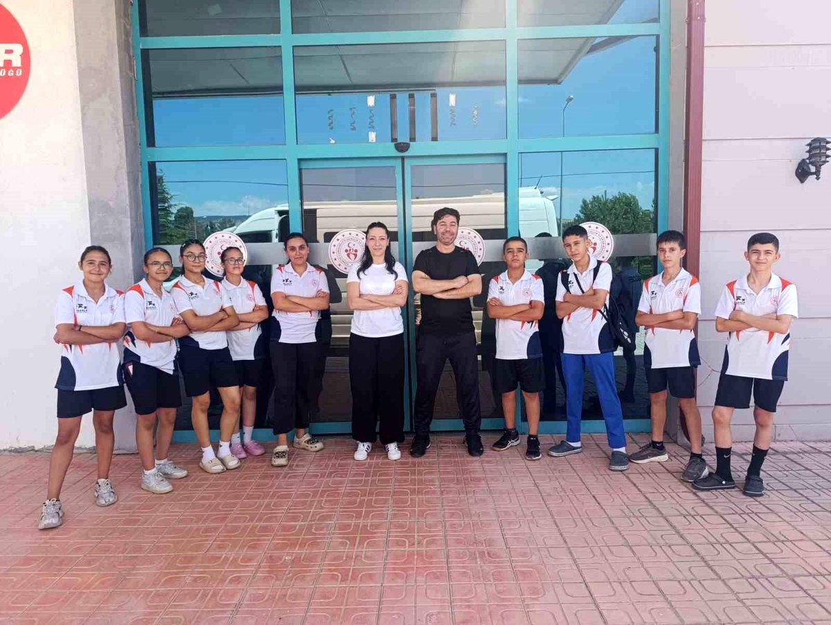 Niğde Badminton Takımı Türkiye Şampiyonu