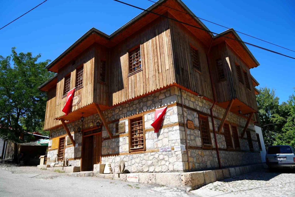 Apçağa Köyü: Şair Tecer’in İlham Kaynağı