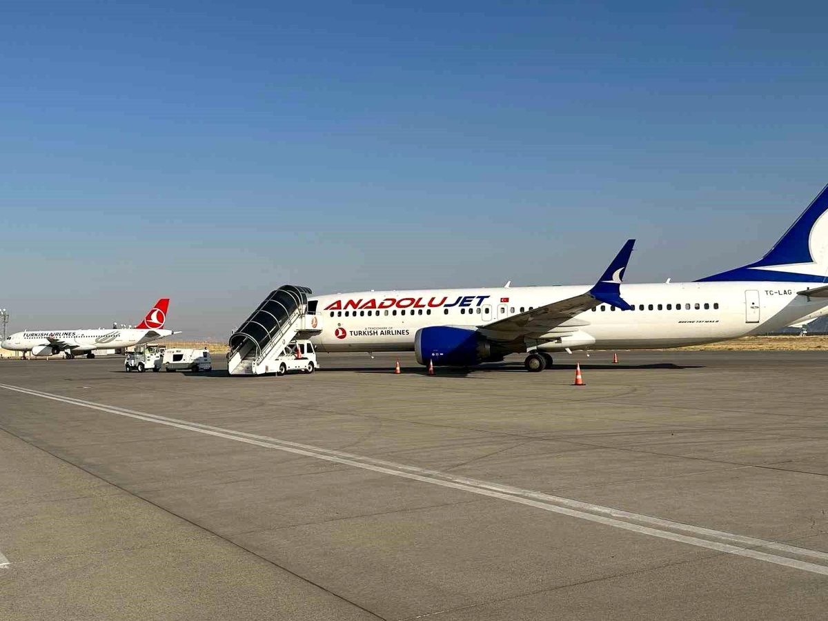 Şırnak Havalimanı Haziran\'da 35 Bin Yolcu Ağırladı