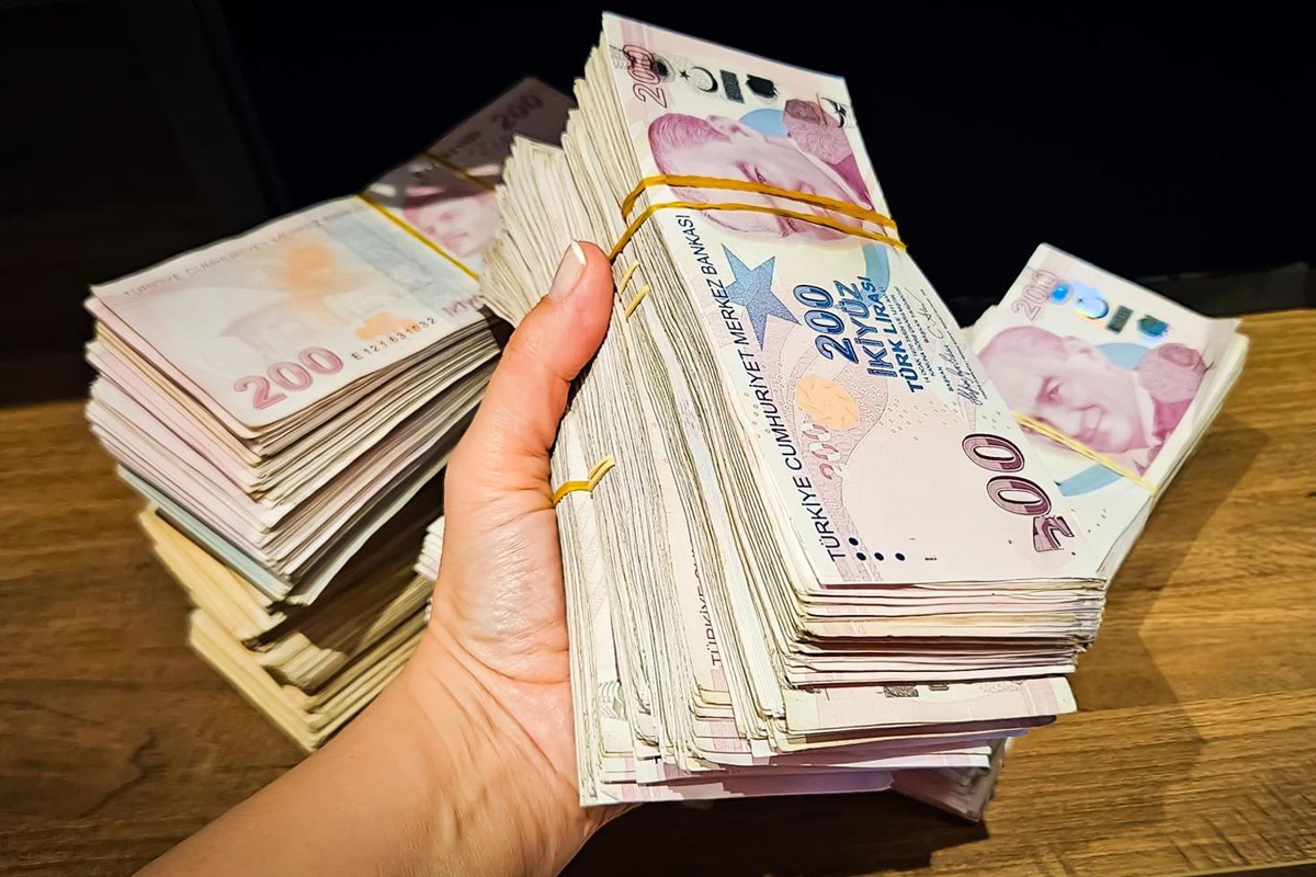 Tartışma yaratan gelir kapısı! Sosyal medyada bunu yaparak ayda 178 bin lira kazanıyor